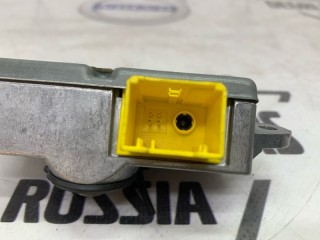 Датчик удара передний правый, ориг. номер 65776970908, BMW 740i E65 2005-2008