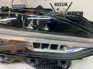 Фара передняя правая, ориг. номер 32372635, Volvo S90 2016-2020