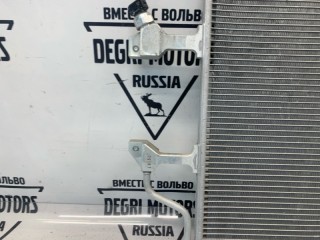 Радиатор кондиционера, ориг. номер 31684240, VOLVO V90 Cross Country 2020-2026