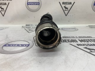 Патрубок интеркулера, ориг. номер 32325435, Volvo XC60 2021-2026