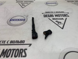 Датчик ABS передний, ориг. номер 30748149, Volvo V50 2007-2012