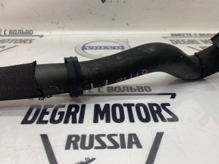 Шланг охлаждения, ориг. номер 32249610, Volvo XC40 2017-2022