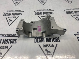 Кронштейн генератора Volvo XC40 2017-2022, 31480101