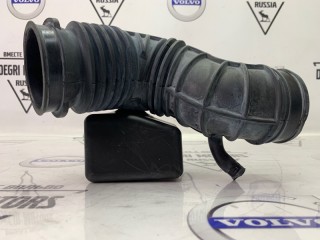 Патрубок воздушный, ориг. номер 30636828, Volvo V70 2004-2007