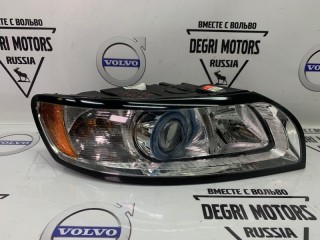Фара передняя правая, ориг. номер 32206145, Volvo V50 2007-2012