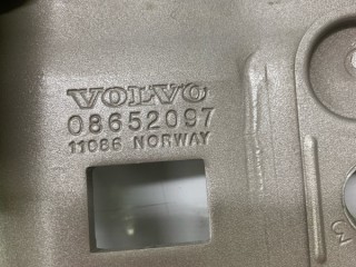 Усилитель бампера передний, ориг. номер 31253241, Volvo V70 2004-2007