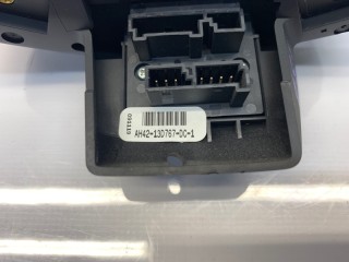 Кнопки руля правые, ориг. номер LR015176, Land Rover Range Rover L322 2009-2012