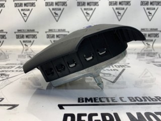 Подушка безопасности в руль, ориг. номер 31332804, Volvo V50 2007-2012