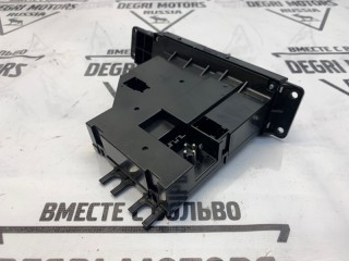Кнопка стеклоподъемника передняя правая, ориг. номер YUD000263PVA, Land Rover Range Rover L322 2002-2005