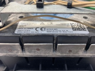 Подушка безопасности в руль, ориг. номер 32332145, Volvo V70 2004-2007