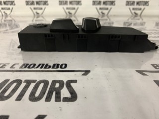 Блок управления сидением передний левый, ориг. номер 61319275077, BMW 530i F10 2009-2013