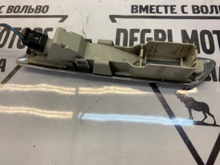 Поворотник передний левый, ориг. номер 63137154167, BMW 530i F10 2009-2013