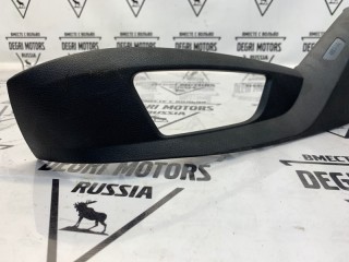 Накладка сиденья передняя левая, ориг. номер 52106981769, BMW 530i F10 2009-2013