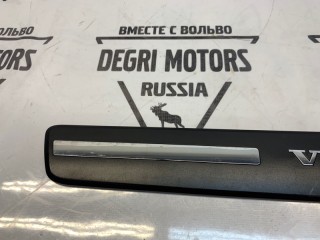 Накладка порога передняя правая, ориг. номер 31349213, Volvo XC60 2013-2017