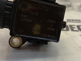 Катушка зажигания, ориг. номер 30713416, VOLVO V70 B5254T2 2007-2013