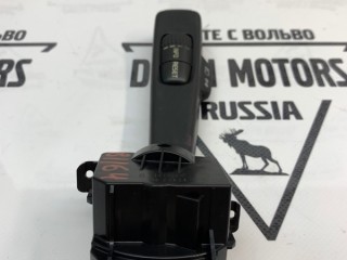 Переключатель поворотов левый, ориг. номер 8637377, Volvo V50 2007-2012