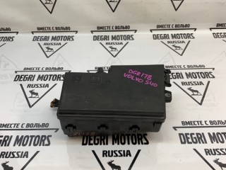 Блок предохранителей, ориг. номер 8688040, Volvo S40 2003-2007