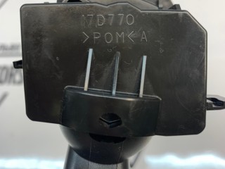 Переключатель поворотов левый, ориг. номер 8637377, Volvo V50 2007-2012