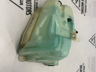 Бачок омывателя, ориг. номер 31349946, Volvo V50 2007-2012