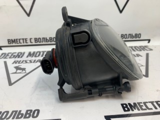 Фара противотуманная передняя правая, ориг. номер 30764931, Volvo V50 2007-2012
