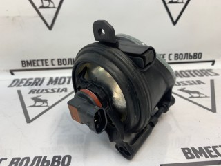 Фара противотуманная передняя правая, ориг. номер 30764931, Volvo V50 2007-2012