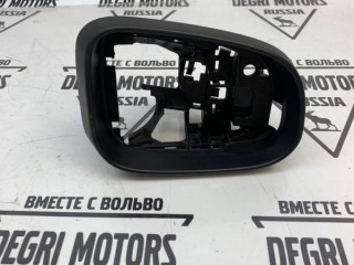 Рамка зеркала правая, ориг. номер 31297864, Volvo S80
