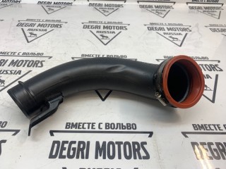 Патрубок интеркулера, ориг. номер 30774692, Volvo XC60 D5244T17 2008-2013