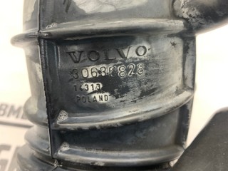 Патрубок воздушный, ориг. номер 30636828, Volvo V70 2004-2007