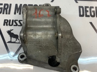 Кронштейн, ориг. номер QVU500330, Land Rover Range Rover L322 2002-2005