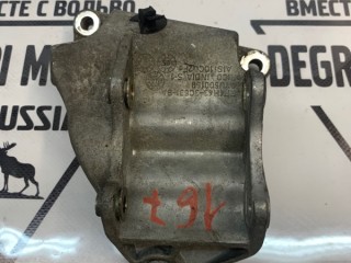 Кронштейн, ориг. номер QVU500330, Land Rover Range Rover L322 2002-2005
