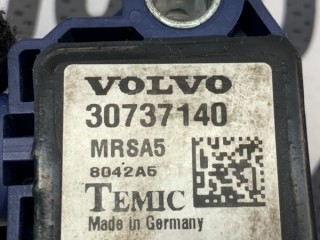 Датчик удара передний правый, ориг. номер 30737140, Volvo S40 2003-2007