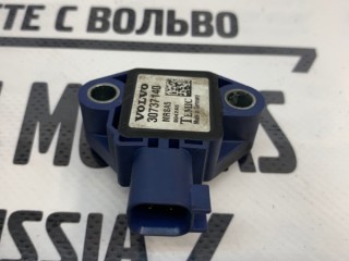 Датчик удара передний правый, ориг. номер 30737140, Volvo S40 2003-2007