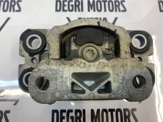Опора двигателя передняя левая, ориг. номер 31316875, Volvo XC60 2008-2013