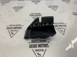 Кронштейн бампера задний правый, ориг. номер 30698138, Volvo XC90 2006-2014