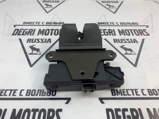 Замок багажника задний, ориг. номер 31335047, Volvo V50 2003-2007