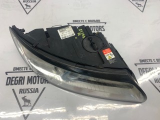 Фара ксеноновая передняя правая, ориг. номер 32206145, Volvo V50 2007-2012