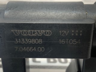 Клапан вакуумный, ориг. номер 31339808, Volvo V40 2012-2017