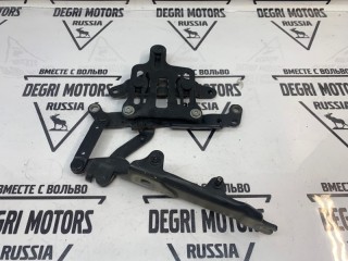 Петля капота передняя правая, ориг. номер 41617207200, BMW 530i F10 2009-2013