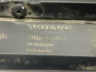 Кронштейн радиатора передний, ориг. номер 31368100, Volvo S80 2006-2010