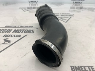 Патрубок воздушный, ориг. номер 8692401, Volvo V70 2007-2013