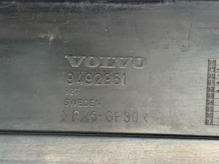 Рамка радиатора, ориг. номер 9492961, Volvo S60 2000-2004