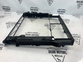 Рамка радиатора, ориг. номер PCU000130, Land Rover Range Rover L322 2002-2005