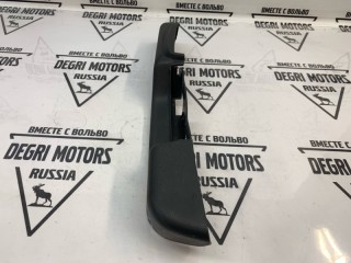Накладка сиденья передняя правая, ориг. номер 9196015, Volvo XC70 2000-2004