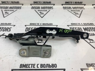 Петля капота передняя левая, ориг. номер 31385814, Volvo XC60 2008-2013