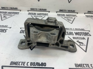 Опора двигателя задняя правая, ориг. номер 31375739, Volvo V50 2007-2012
