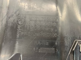 Подкрылок передний левый, ориг. номер 51717059377, BMW 320i E91 2008-2013