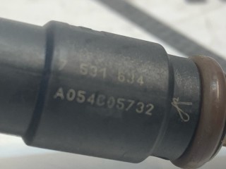 Форсунка, ориг. номер 13537531634, BMW 530i F10 2009-2013