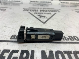 Кнопка аварийной сигнализации, ориг. номер 9123681, Volvo V60 2010-2013