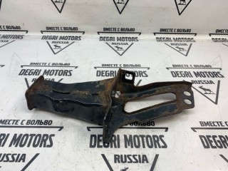 Кронштейн подрамника передний левый, ориг. номер 30760140, Volvo XC60 2008-2013