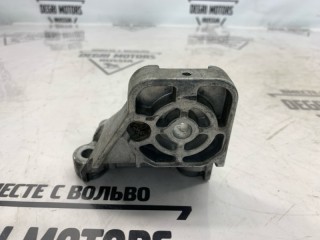 Кронштейн двигателя передний, ориг. номер 30741567, Volvo S60 2004-2010